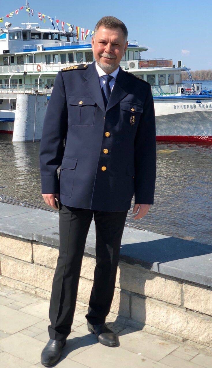 Капитан теплохода «Валерий Чкалов» Белобородов Александр Александрович