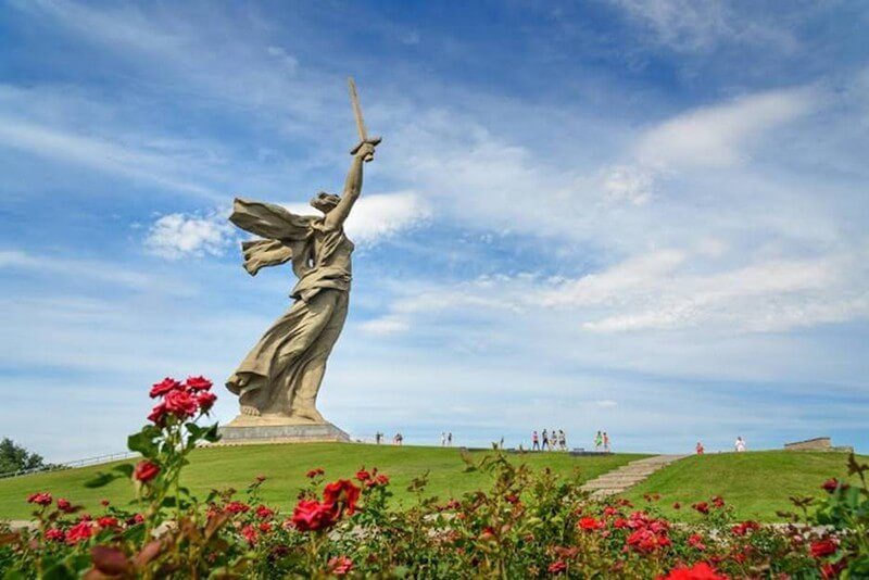 Мамаев курган в Волгограде — экскурсия на маршруте теплохода «Валерий Чкалов»